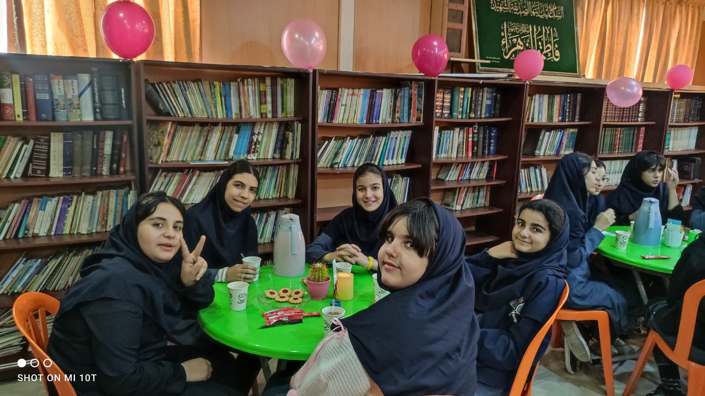 کافه کتاب